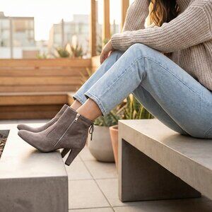 *Marc Fisher ‘Justice2’ Suede Ankle Booties – Brown/Taupe – W 8‎